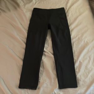 Lululemon Time to Sweat 23” crop legging, Size 6